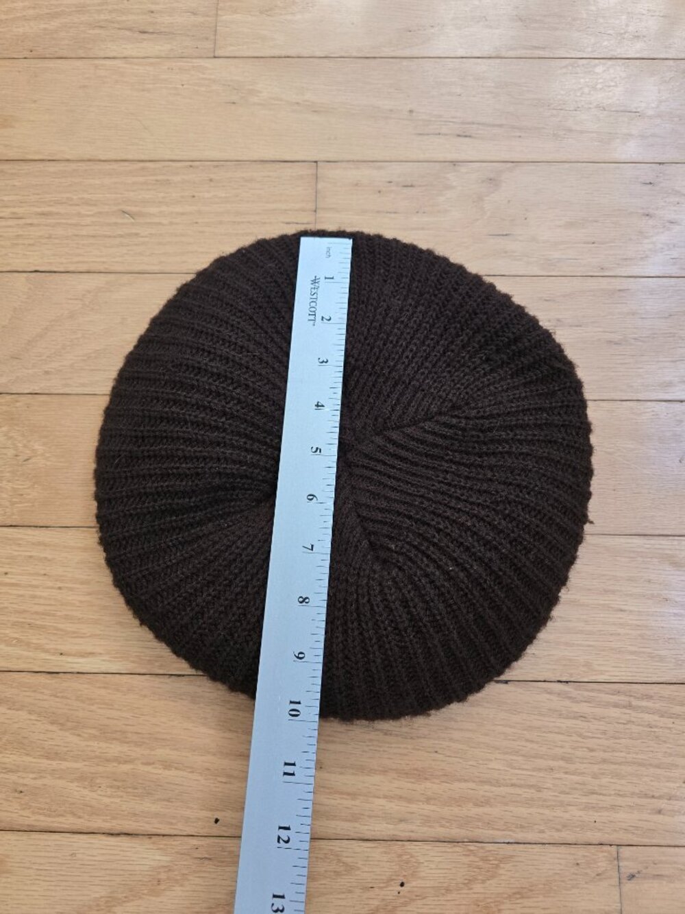vintage Y2K | whimsy brown monochrome knit tam beanie - Picture 6 of 6
